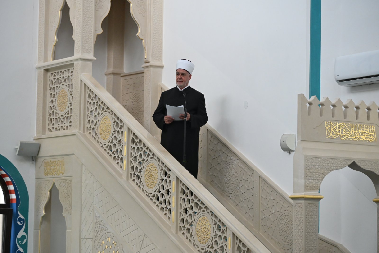Hutba reisul-uleme u Sanskom Mostu: Ujedinjeni, možemo se suprotstaviti svakom zlu