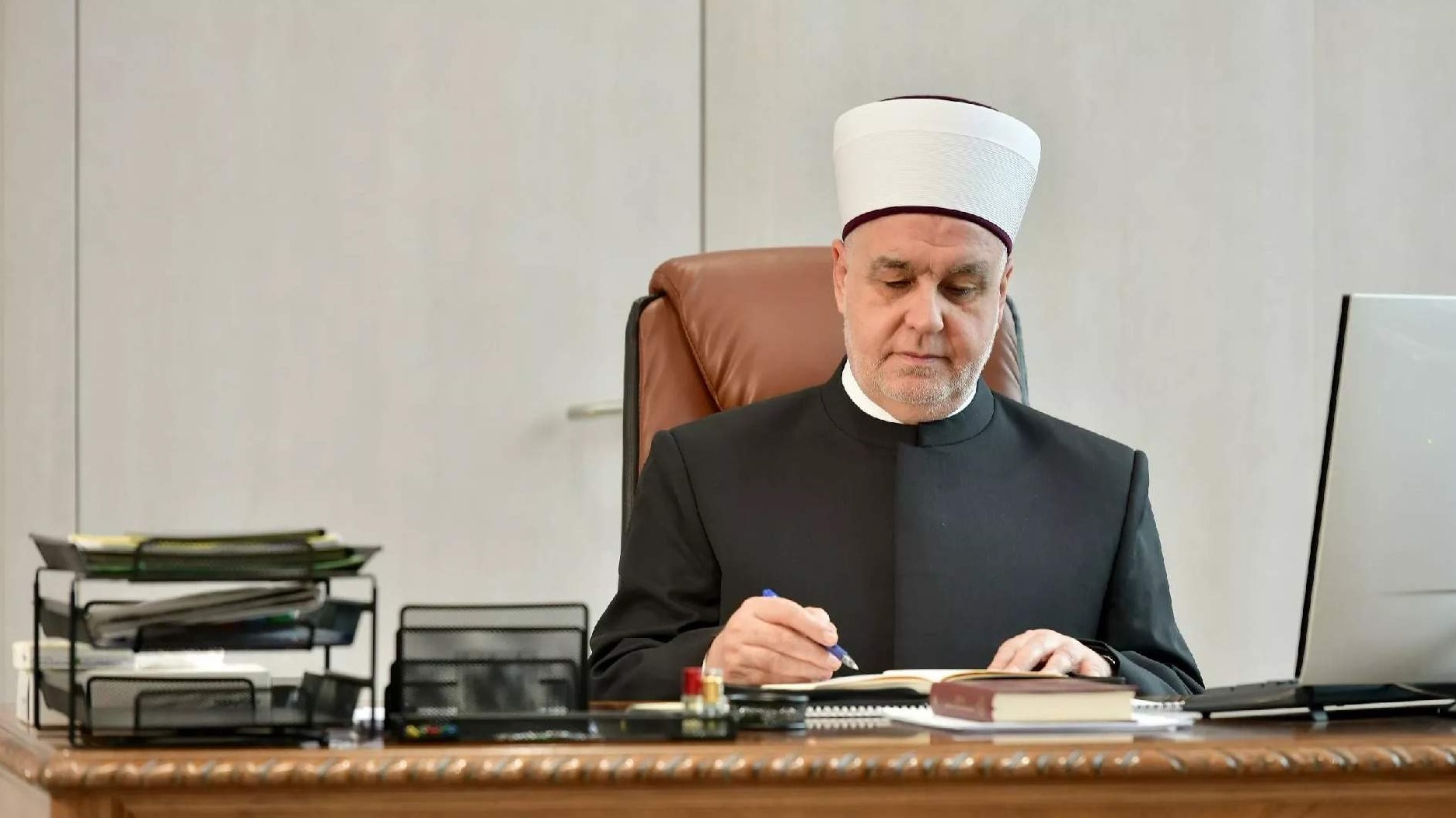 Tazija reisul-uleme povodom smrti bivšeg emira Države Katar Šejha Hamad bin Khalifa Al Thanija