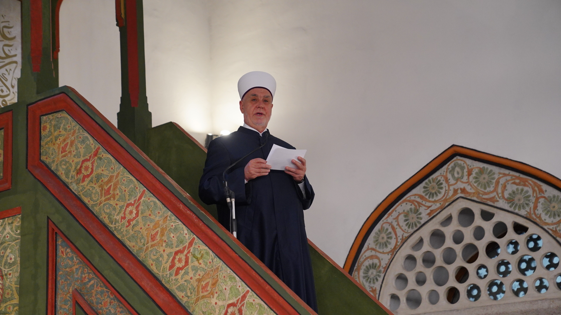 Reisul-ulema Kavazović: Vjera se mora potvrđivati dobrim djelima, a edebom se čuva dostojanstvo čovjeka